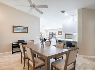 8117 Xenia Ln, Naples, FL 34114