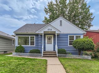 1712 Beech St, Saint Paul, MN 55106