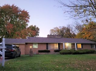 3720 S Circle Dr, Flint, MI 48507