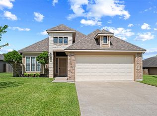 800 Cobble Gate Dr, Brenham, TX 77833