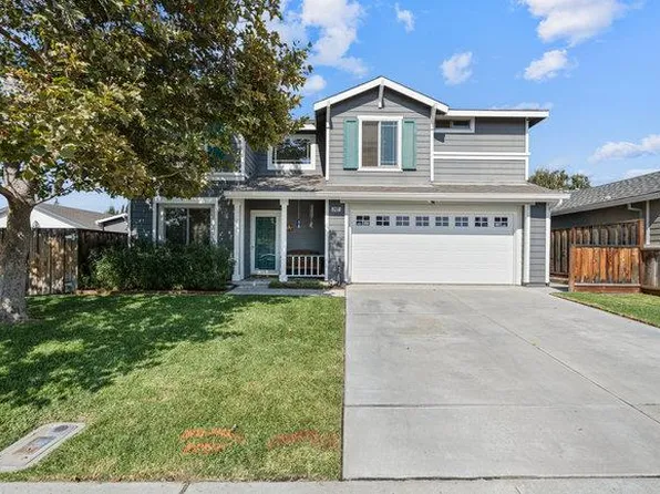 2421 Valley View Rd, Hollister, CA 95023