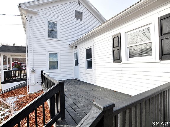 4th image of 118 Meadow Street