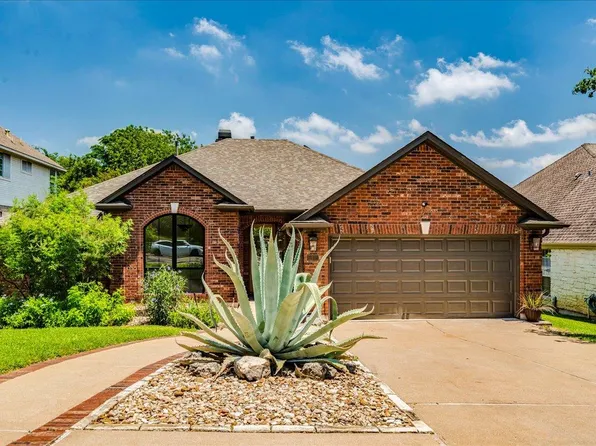 5840 Back Bay Ln, Austin, TX 78739