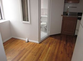 232 Meserole St #K24, Brooklyn, NY 11206