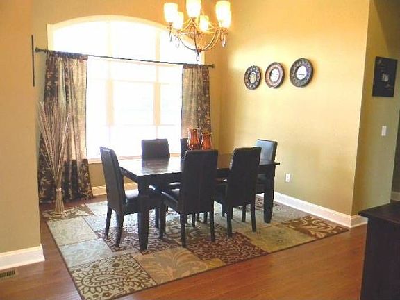 5th image of 5428 Hedgebrook Dr