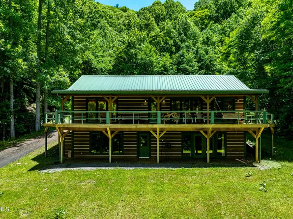 916 Willens Gap Rd, Mountain City, TN 37683
