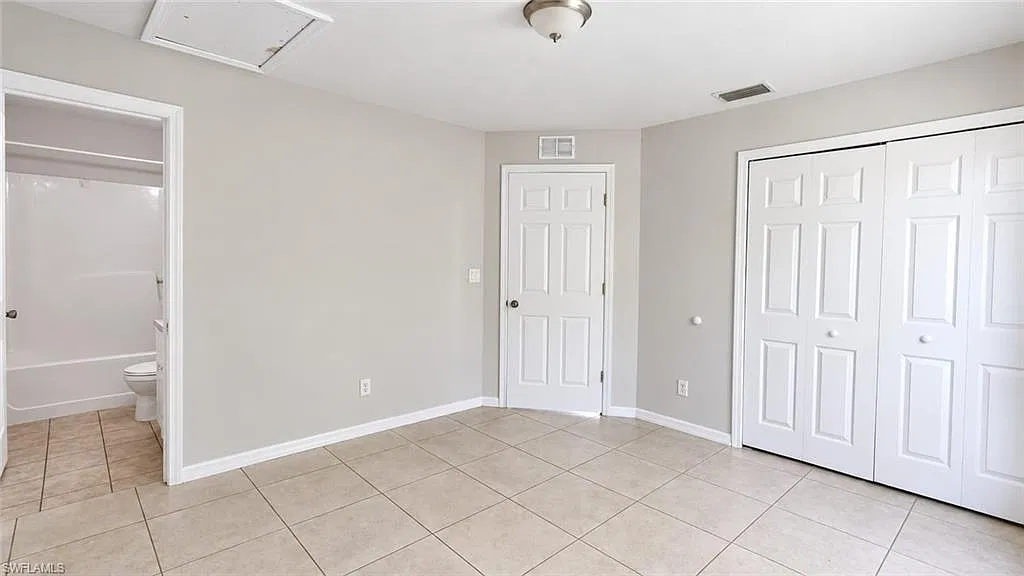 3 bed, 2.0 bath, 1114 sqft, $1,900 — Photo 4