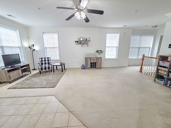 4th image of 2216 Highfly Ter