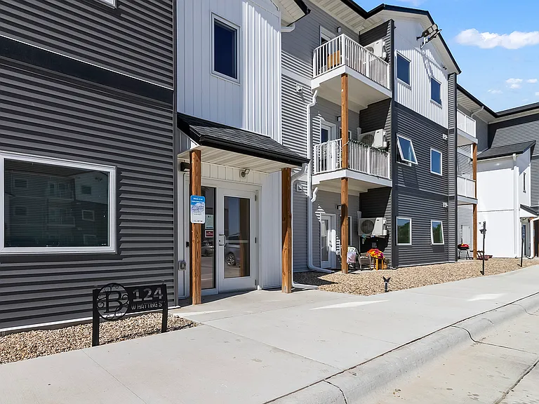Prairie Lofts — Photo 5