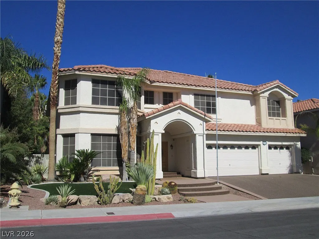 4 bed, 3.0 bath, 4171 sqft, $3,545 — Photo 1