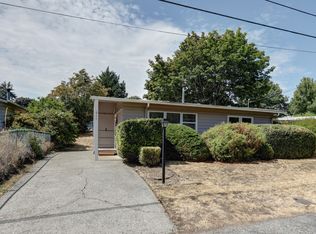 611 Harrington Ave NE, Renton, WA 98056