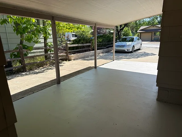 914 Jovian Dr — Photo 17
