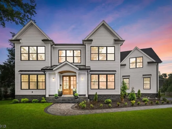 24 Rockwood Rd, Florham Park Boro, NJ 07932
