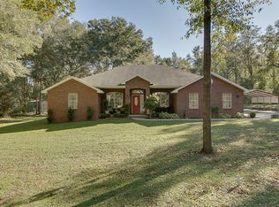 233 Wesley Rd, Green Cove Springs, FL 32043