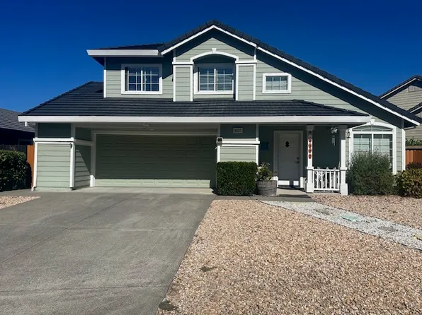 9507 Lazy Creek Dr, Windsor, CA 95492