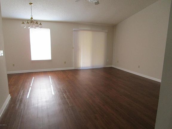 Living Room/Dining Room Combo