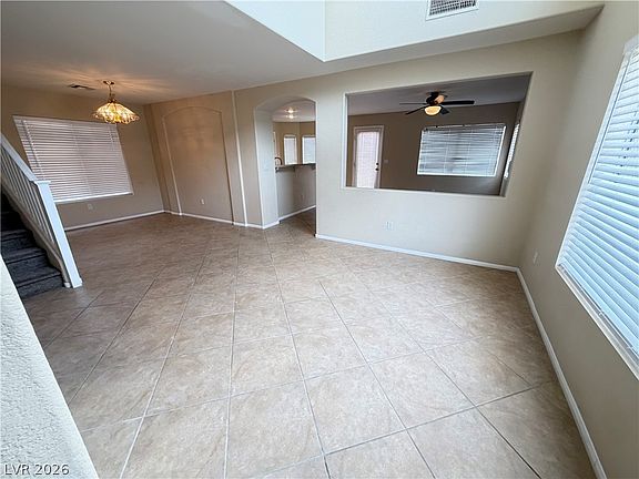 2nd image of 578 Poplar Leaf St