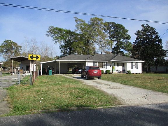 2nd image of 2204 Jones St