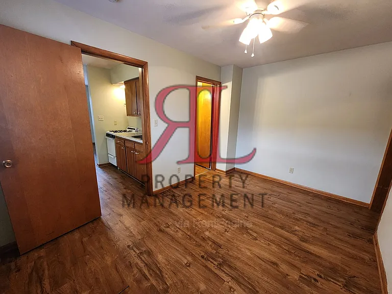 3023 Darfield Pl — Photo 7
