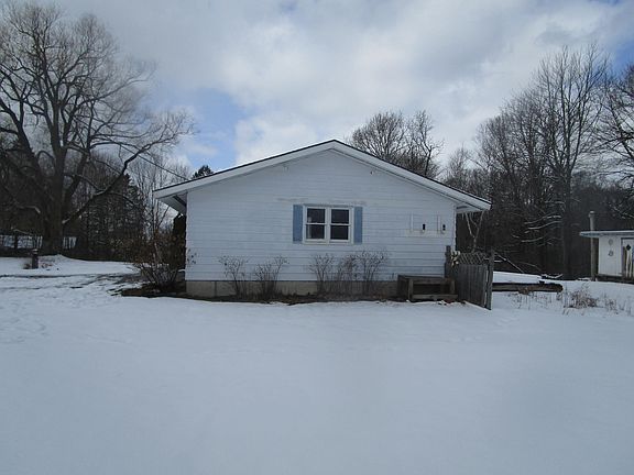 3rd image of 2371 Union Street