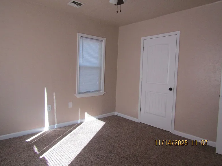 1206 NW Oak Ave — Photo 22
