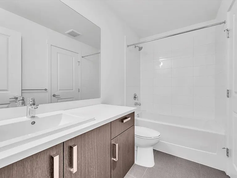 15858 Fraser Hwy #0 — Photo 8