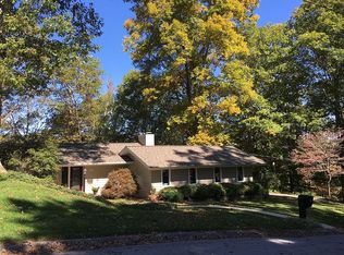 89 Forest Ridge Ave, Brevard, NC 28712