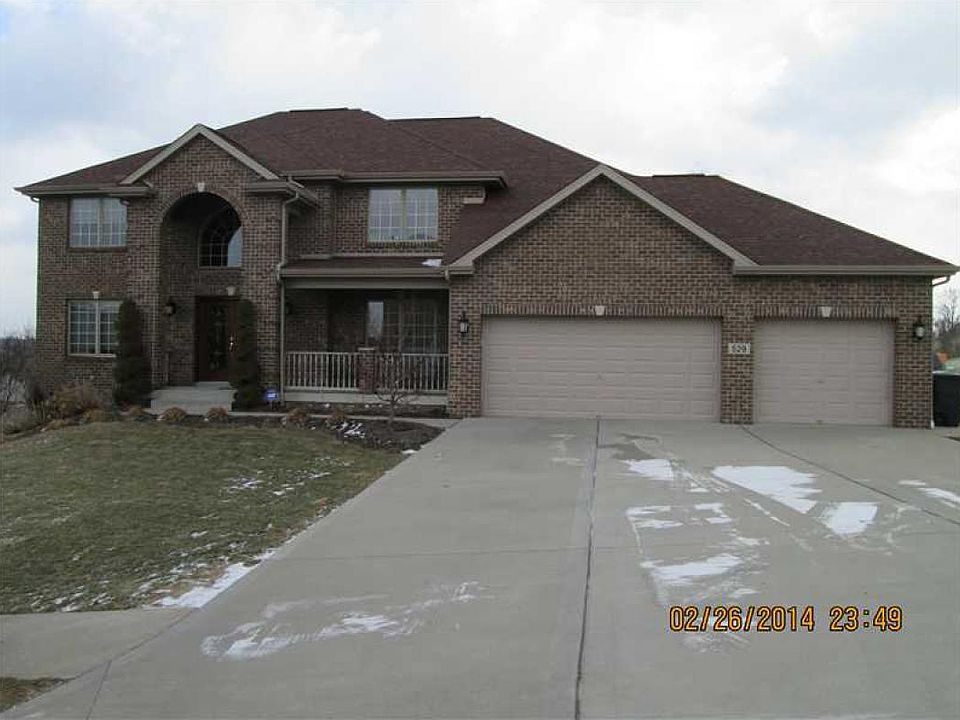 1st image of 529 Oakcrest Dr