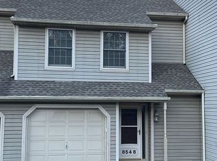 8548 Adams Ct, Hummelstown, PA 17036