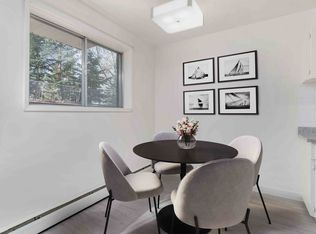 281 Brookside Ter NW #3-BEDROOM, Edmonton, AB