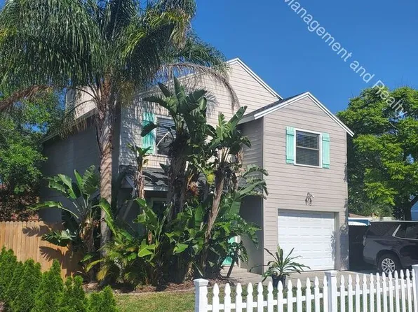 916 Penman Rd, Jacksonville Beach, FL 32250