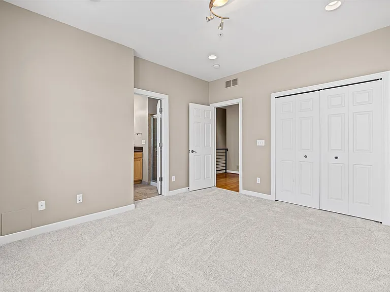 420 Lewis Ct — Photo 31