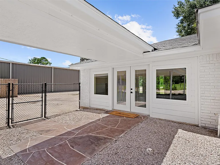 12019 Beth Ln — Photo 40