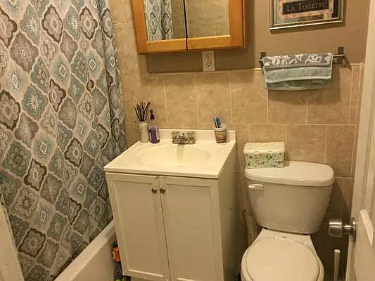 Rented by Crosstown Apartments NYC | media 18