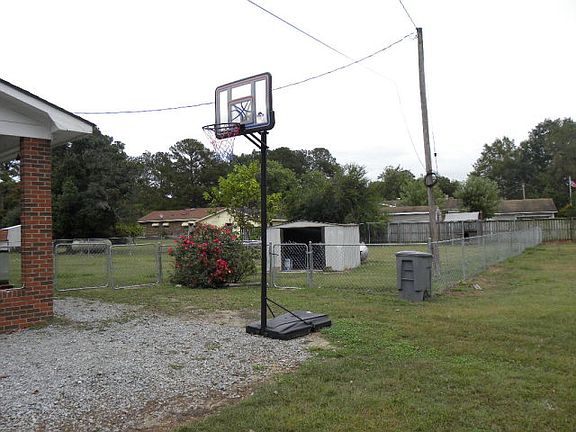 2nd image of 411 Downing Dr