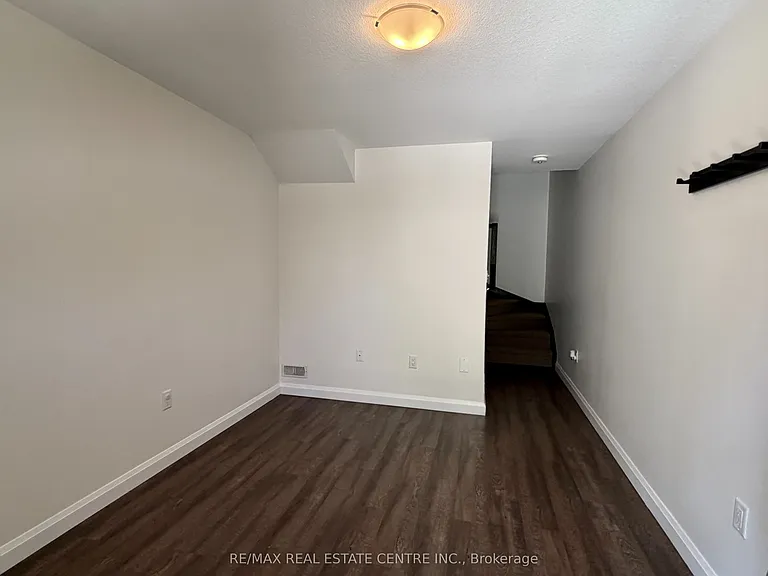 1169 Garner Rd E #23 — Photo 2