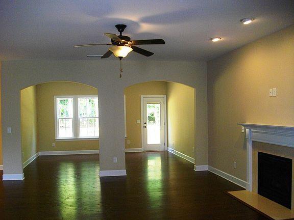 2503 North Tuckers Farm Ct