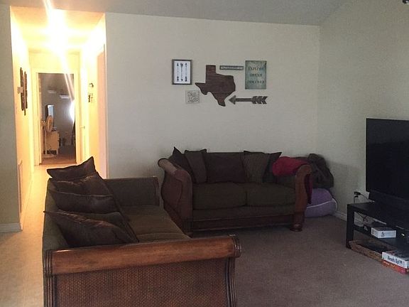 5th image of 1018 Sun Meadow Ct