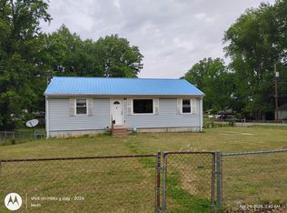 811 Helton Dr, Clarksville, TN 37042