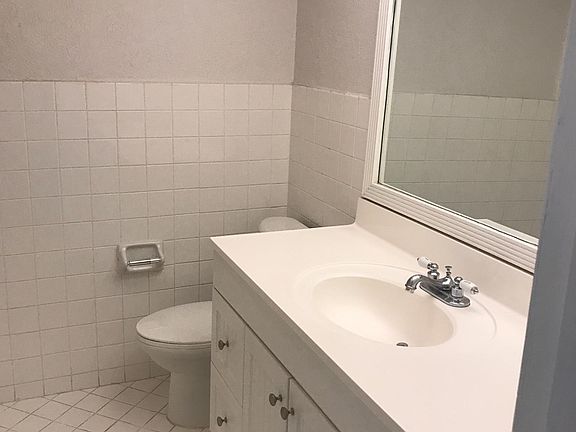 4th image of 6707 N Kendall Dr APT 118