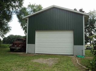 4489 Saunt Rd, Jackson, MI 49201