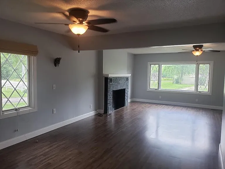 6847 Curran Rd — Photo 4