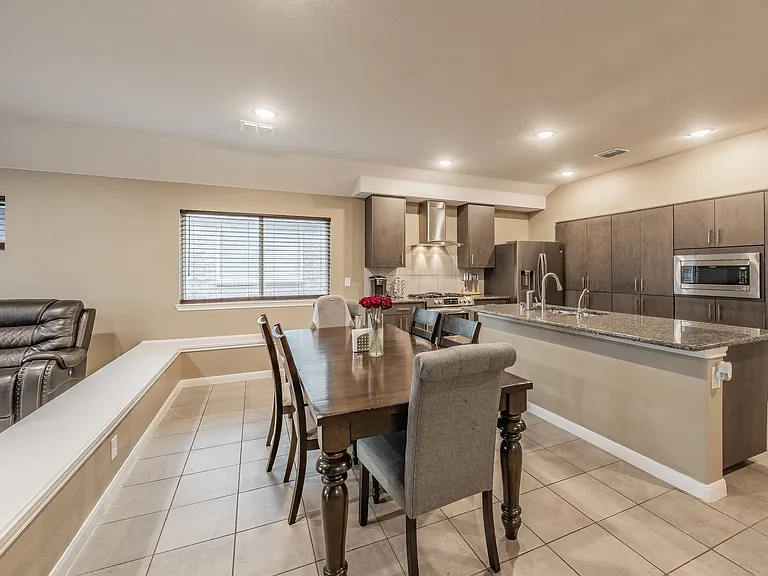 1116 Kingbird Ln — Photo 24
