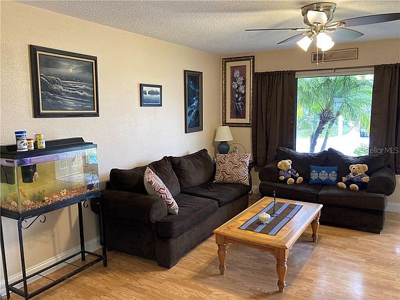 4th image of 5201 Chaves Cir