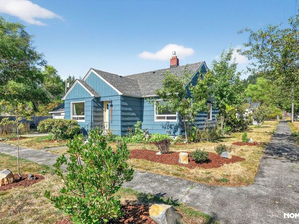 682 SW McFadden Ave