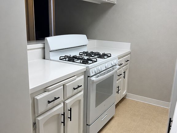 2nd image of 2705 Villalovos Ct #4