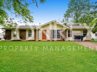 696 Saville Row, Greenwood, IN 46142