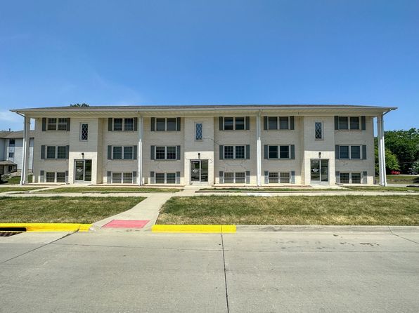 2933 West St #1B-1BA-600SQFT