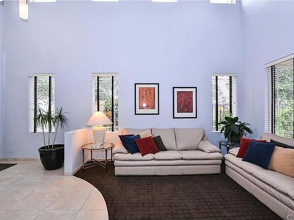 3rd image of 5016 Sudbury Way