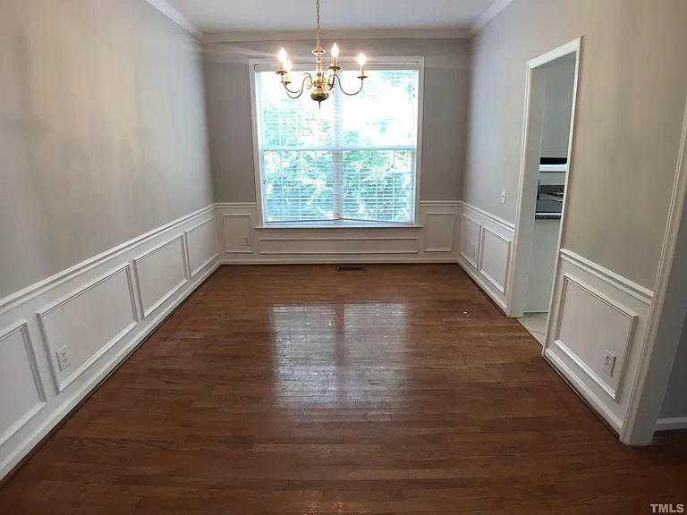 114 Hidden Rock Ct — Photo 4